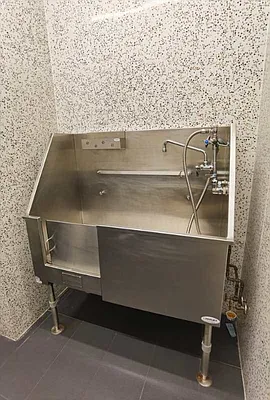 Sold by CLAREMONT REALTY & MORTGAGE LLC | media 44