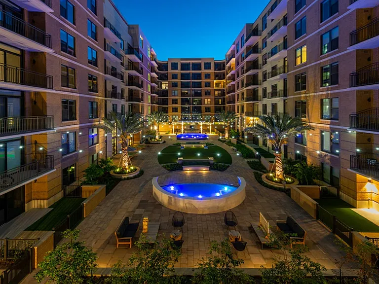 Scenic central courtyard.