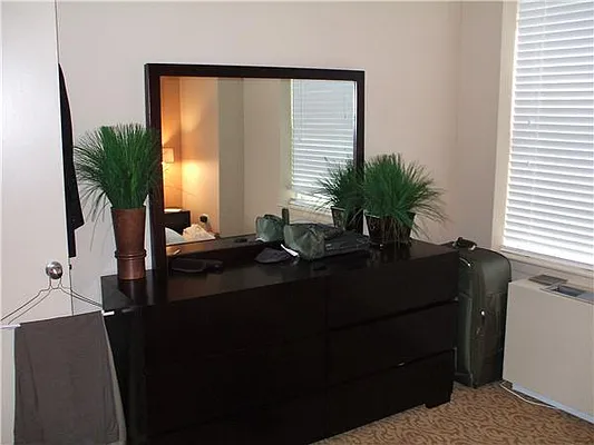 Sold by Empire State Properties | media 3