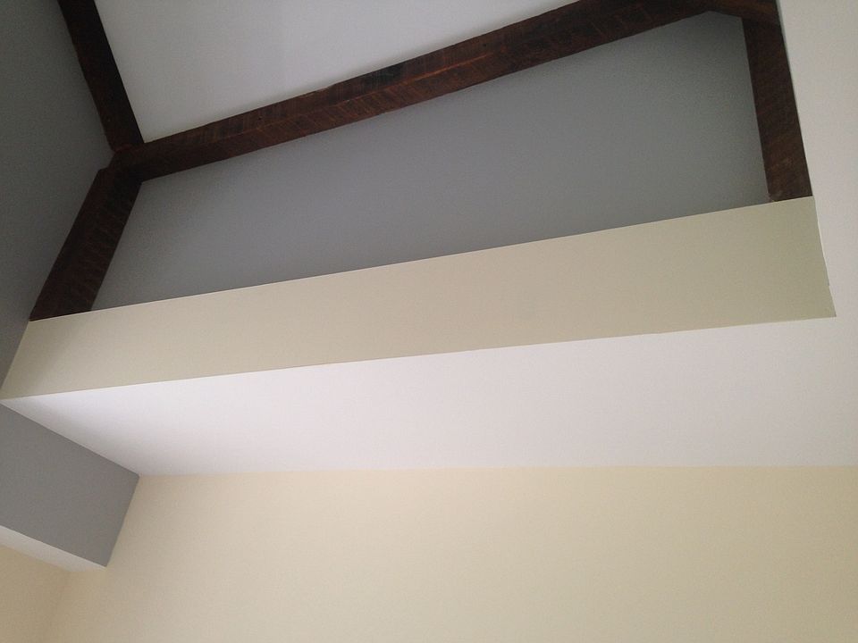 Living room ceiling detail