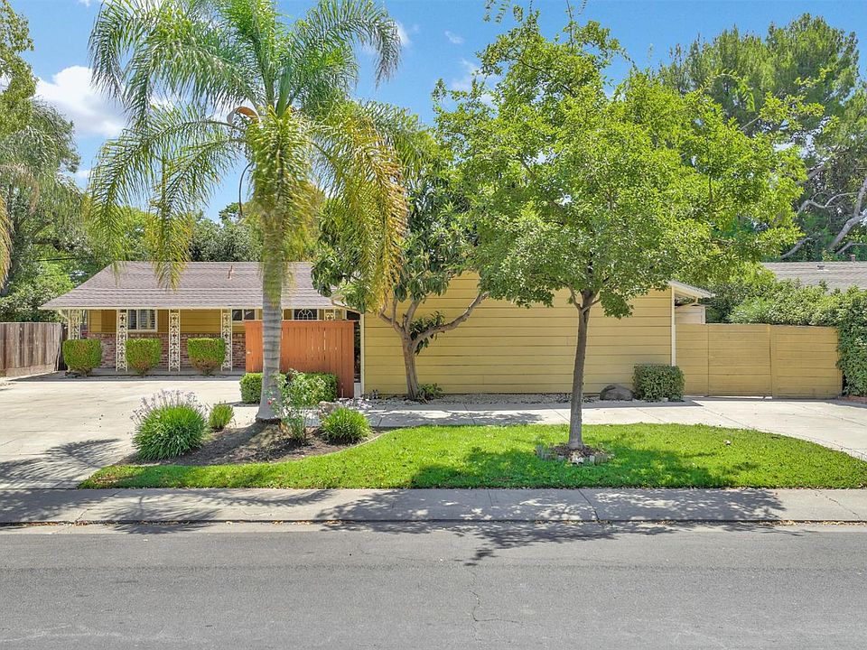 1st image of 7410 Alexandria Pl