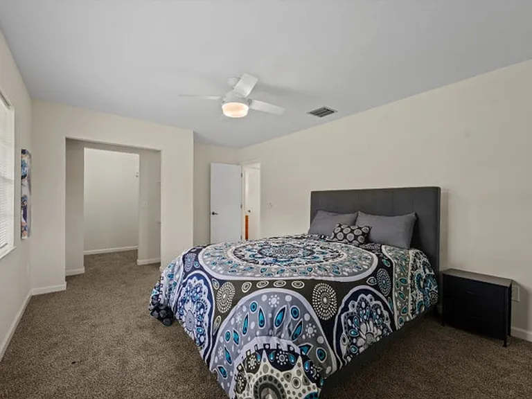 3306 Fargo Ave — Photo 12