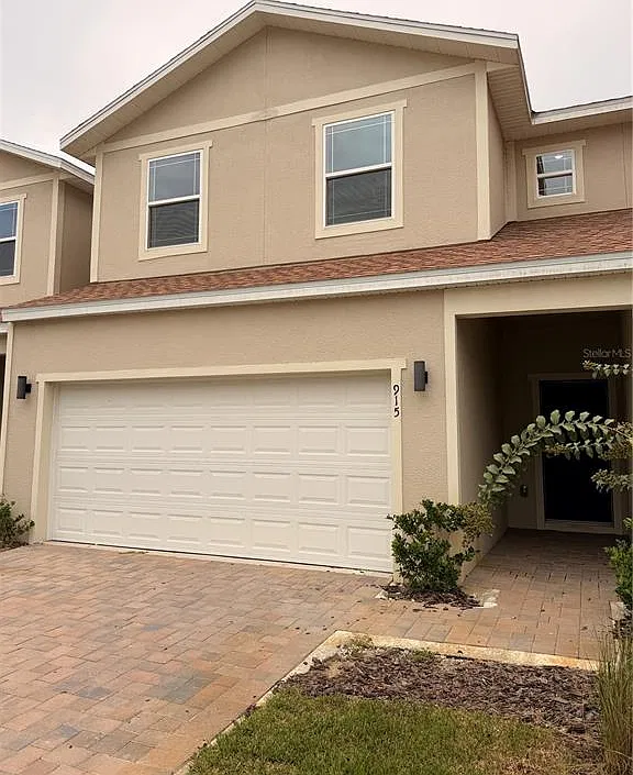 3 bed, 2.5 bath, 1560 sqft, $2,500 — Photo 1