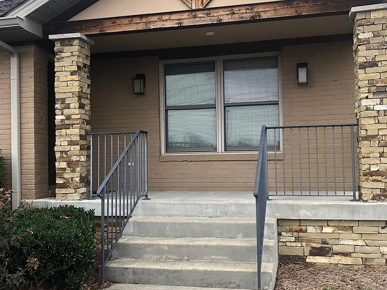 502 Lancaster Ave #A — Photo 2