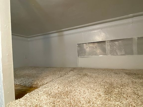 4th image of 313 W 54th St APT 1FE