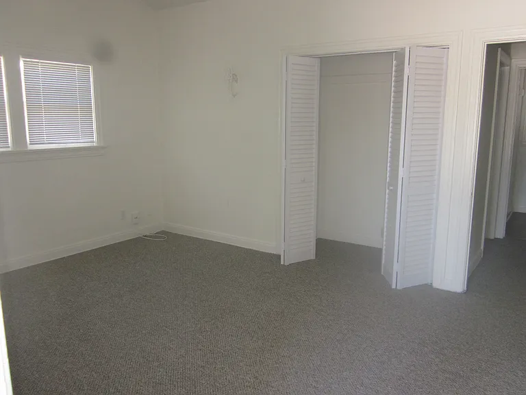 812 N Detroit St #812 — Photo 14