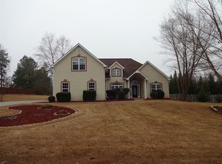 304 Glouchester Dr, Locust Grove, GA 30248