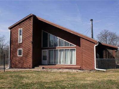 10093 Cabin Rd, Oakley, IL, 62501