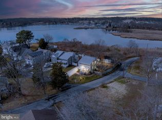 6081 Welch Ave, Deale, MD 20751