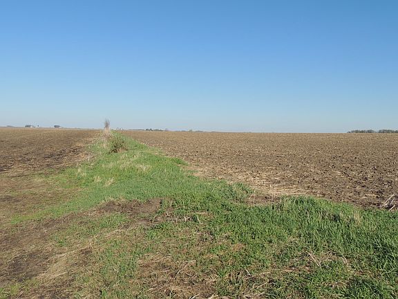 2nd image of 740th Ave
