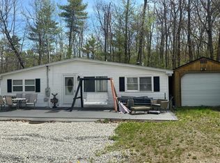 12 Roosevelt Ln, Laconia, NH 03246