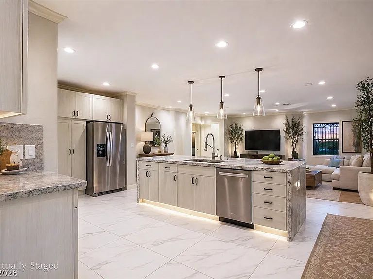 60 E Levi Ave — Photo 20