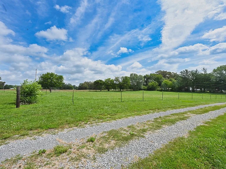 4616 Woodrow Wilson Rd — Photo 93