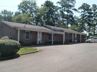 100 South Dr APT B4, Dublin, GA 31021