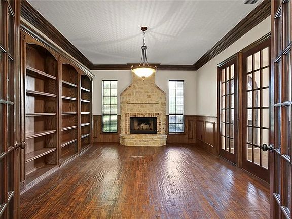 4th image of 5424 Lake Victoria Ct