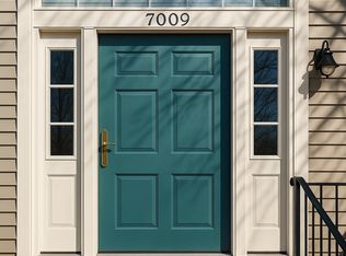7009 Bentley Mill Pl, Alexandria, VA 22315