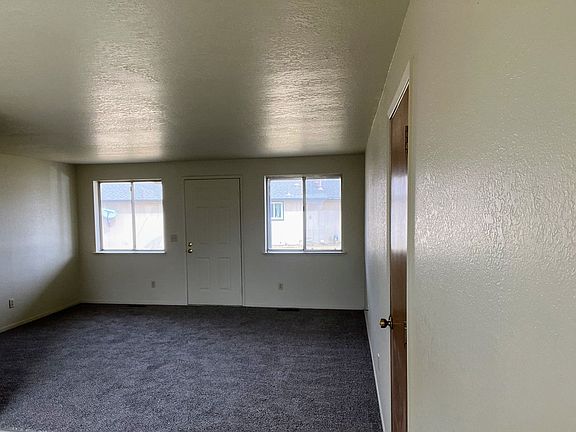 5th image of 1313 Langley Dr