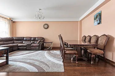 99-72 66 Road #1Z image 1 of 16