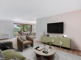 Hyde Park, Arlington, VA 22203