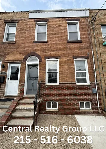 2407 E Clearfield St Photo 1