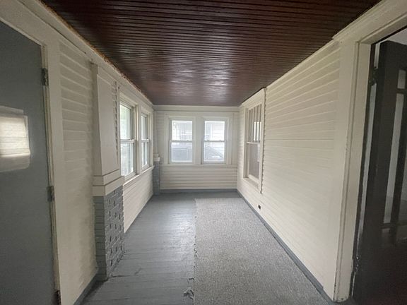 2nd image of 1141 N College St