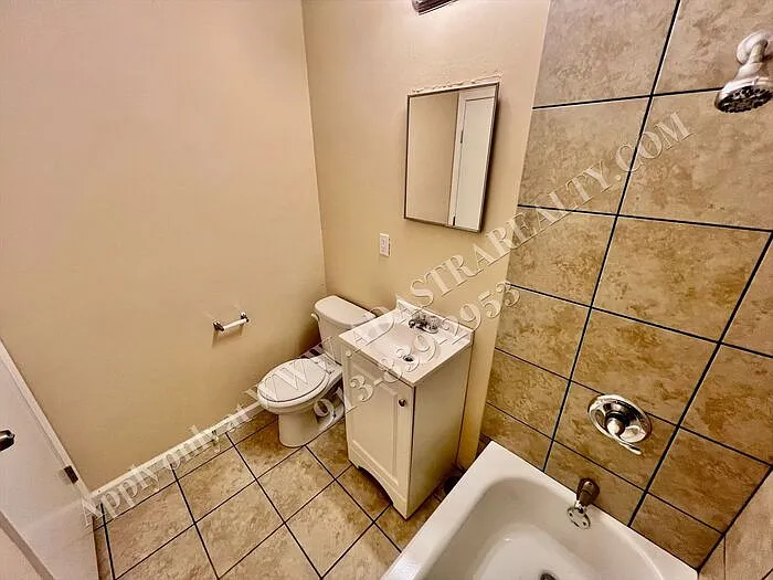 6003 E 151st Ter #A — Photo 15