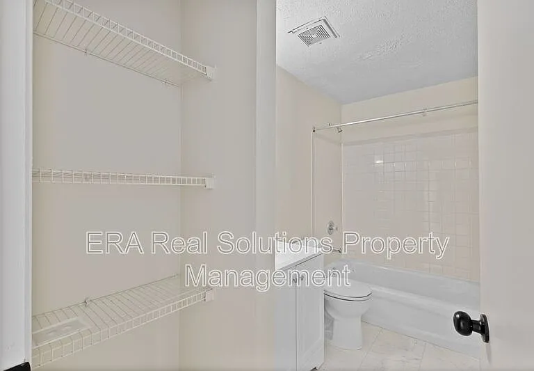 7875 Reading Rd #1 — Photo 11