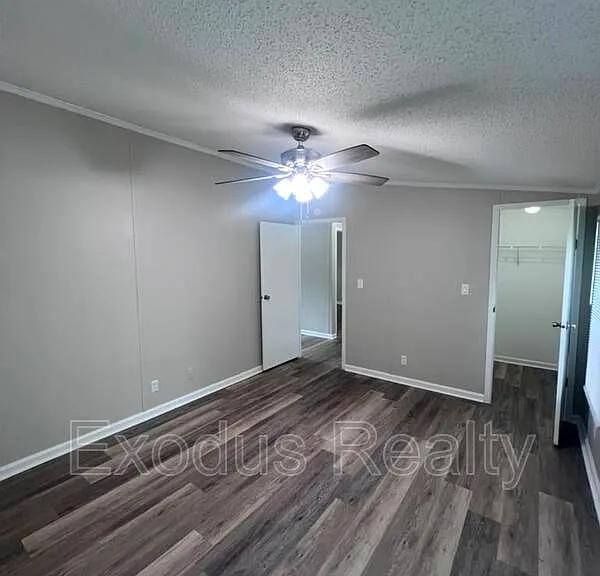 114 Kathleen Ter — Photo 30