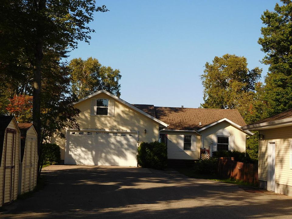 1st image of 10260 W Lake Street Loop
