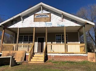 142 17th St SE, Hickory, NC 28602