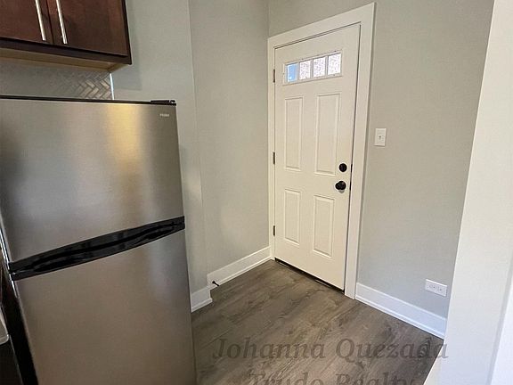 4th image of 429-103 W Belden Ave #427-108