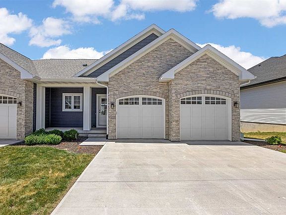 2nd image of 2886 Crimson Ln #D