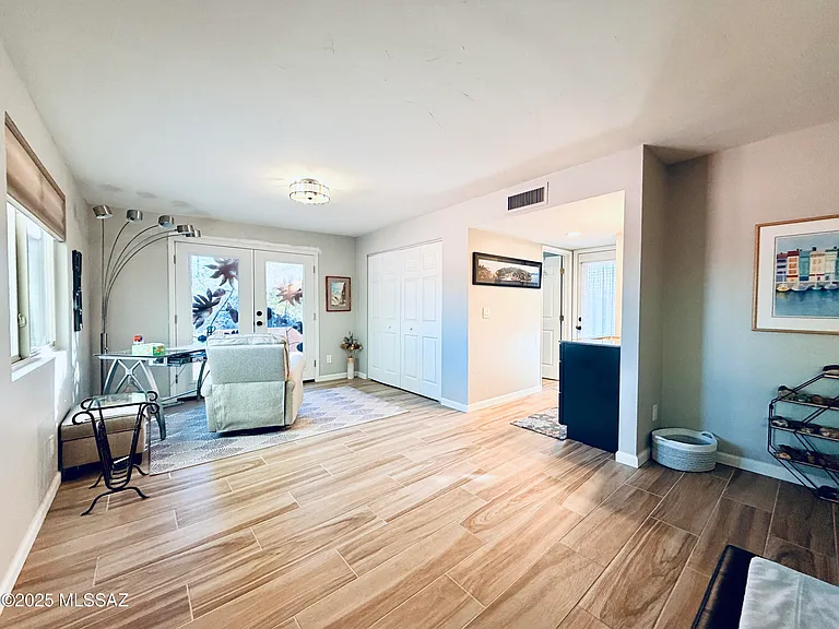 2871 W Saint Tropaz Ave — Photo 16