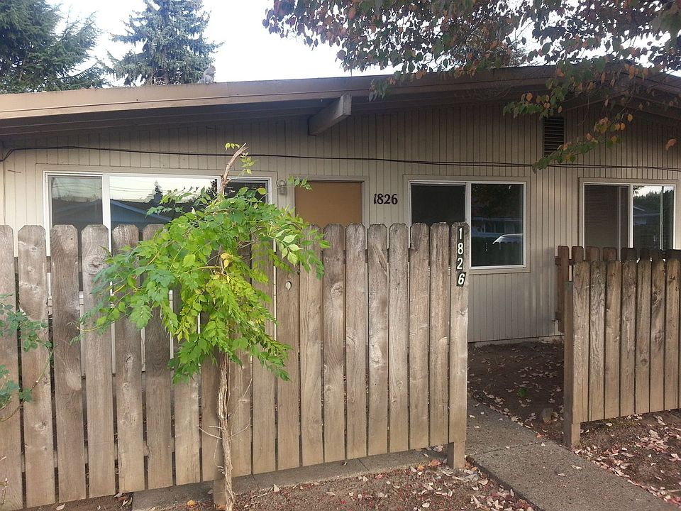 1st image of 1812 32nd Pl NE #1822