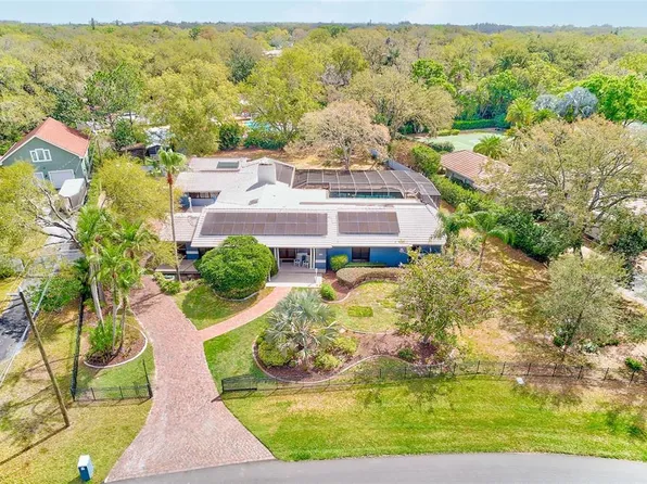 1725 Long Bow Ln, Clearwater, FL 33764