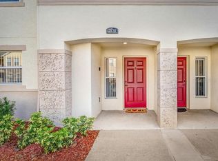2731 Club Cortile Cir, Kissimmee, FL 34746