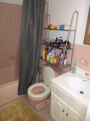 Rented by Page Real Estate | media 28