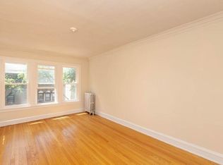 7435 N Seeley Ave #2, Chicago, IL 60645