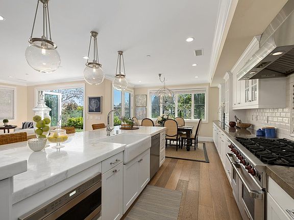 2nd image of 4 Summer House Ln
