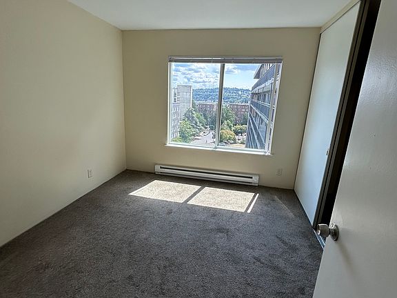 3rd image of 4130 11th Ave NE #8009