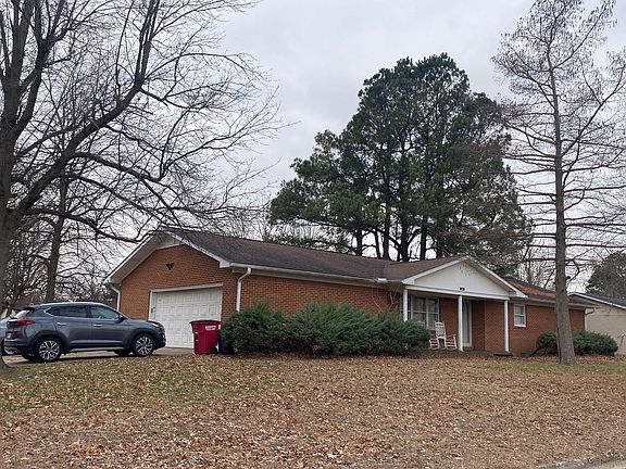 5th image of 929 Crescent Dr