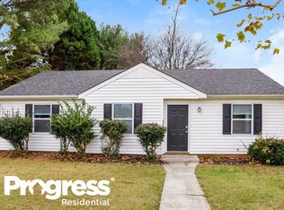 7339 Hooksett Ct, Charlotte, NC 28217