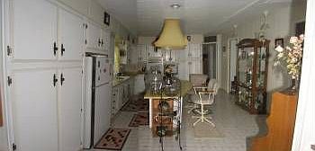 2nd image of 11 Oakwood Dr