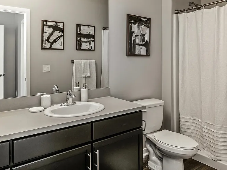 The Landings Apartments — Photo 27