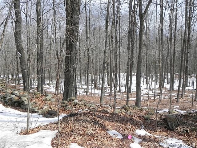 2nd image of 27 Finch Rd