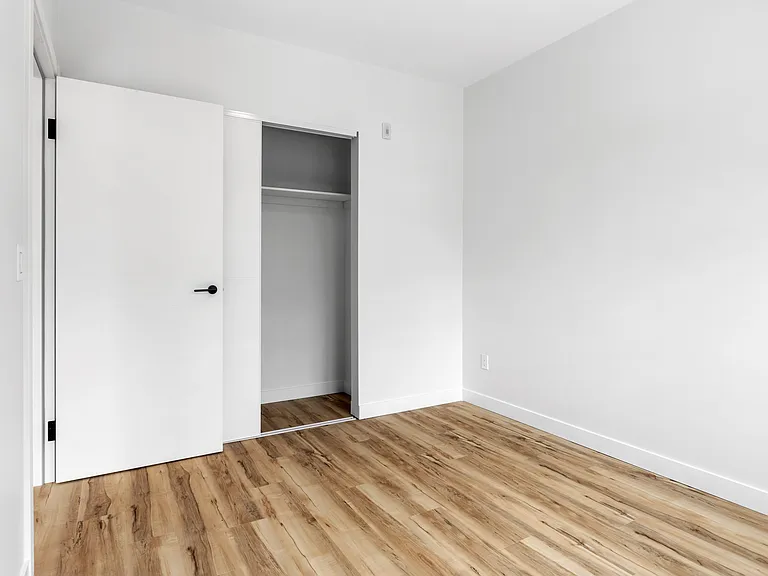 177 Armstrong St — Photo 21