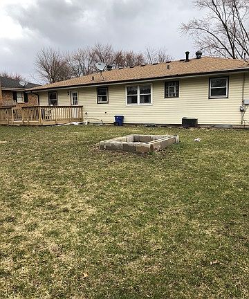 2nd image of 1321 Royal Dr