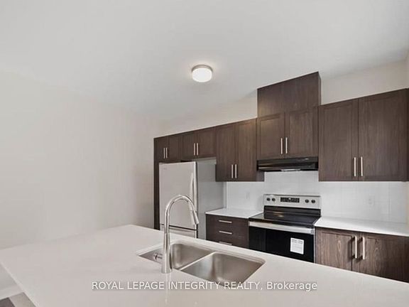 3rd image of 414 Epoch St
