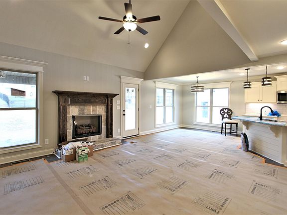 2nd image of 138 Pima Trl #102