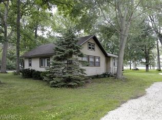 64758 Prairie River Rd, Sturgis, MI 49091